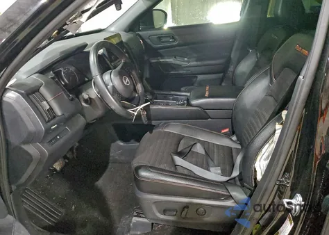 2024 Nissan Pathfinder Rock Creek z USA, uszkodzony, nr VIN 5N1DR3BD6RC207959